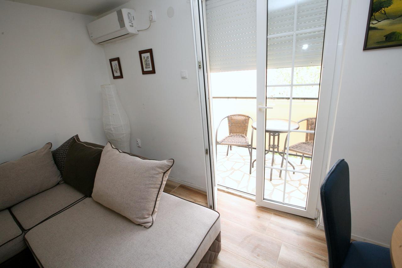 Bugi Apartment Kotor Luaran gambar