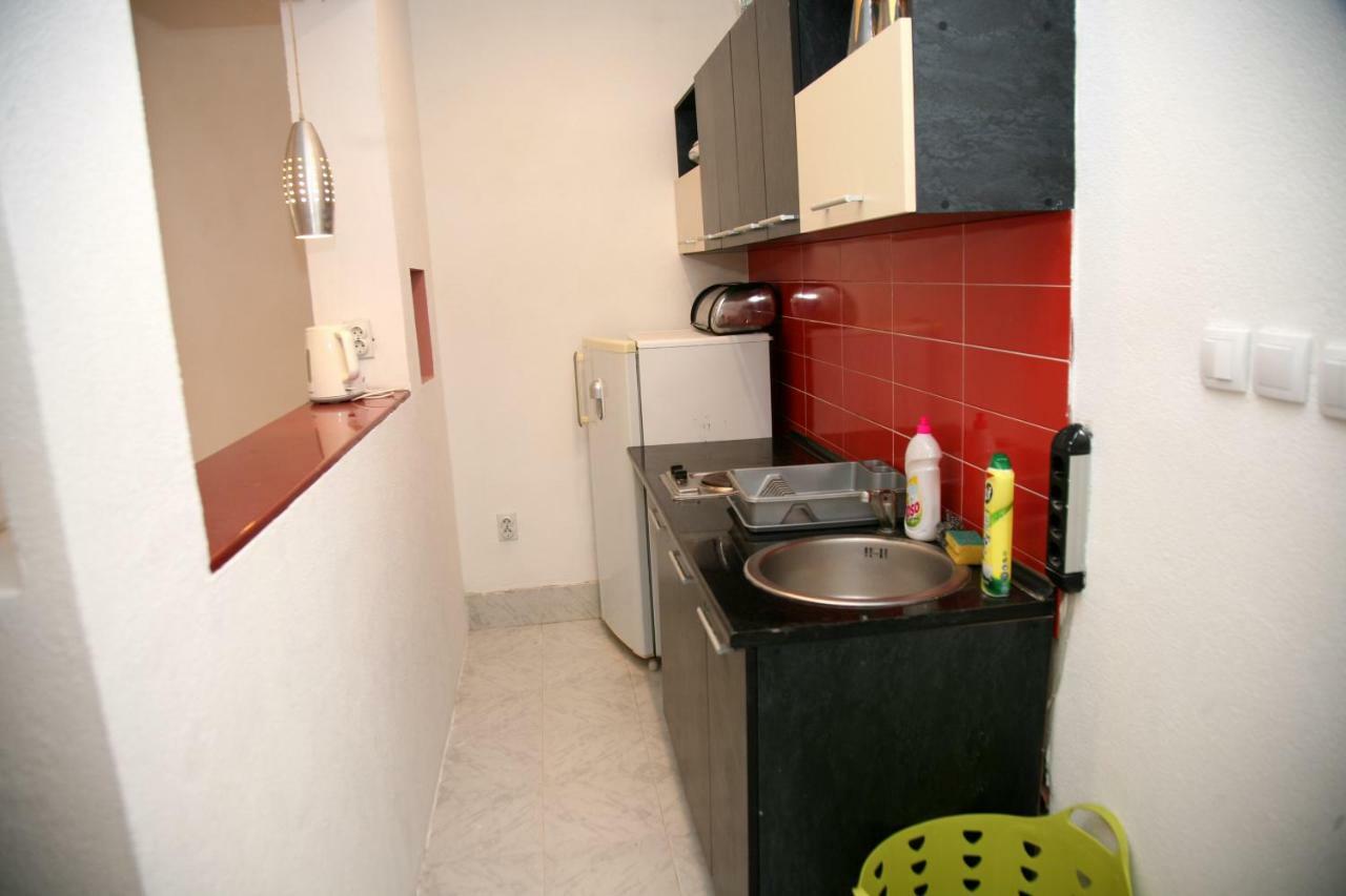 Bugi Apartment Kotor Luaran gambar